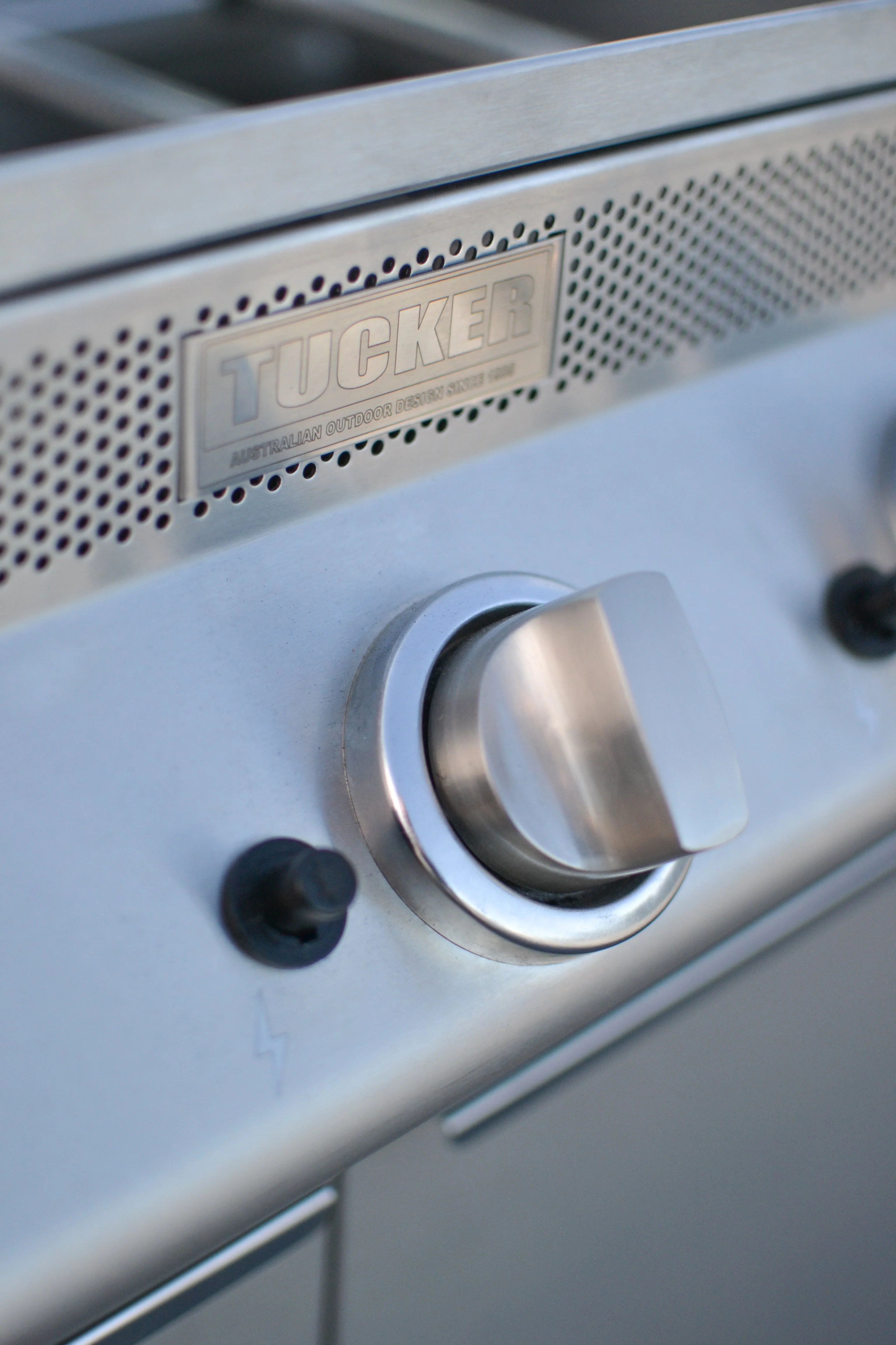 Tucker 3+1 Burner GTR BBQ - Image 12