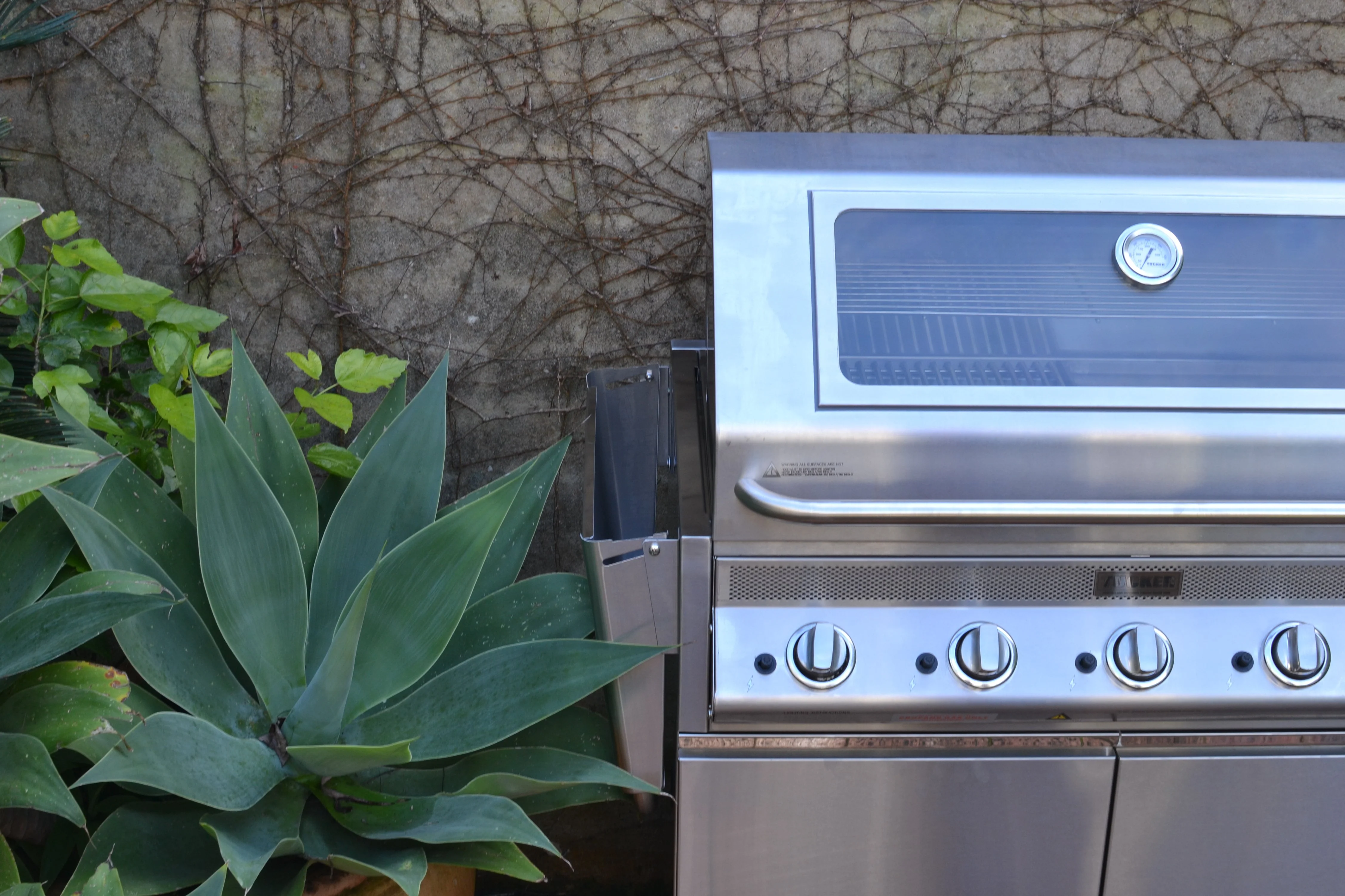 Tucker 5 Burner GTR BBQ - Image 25