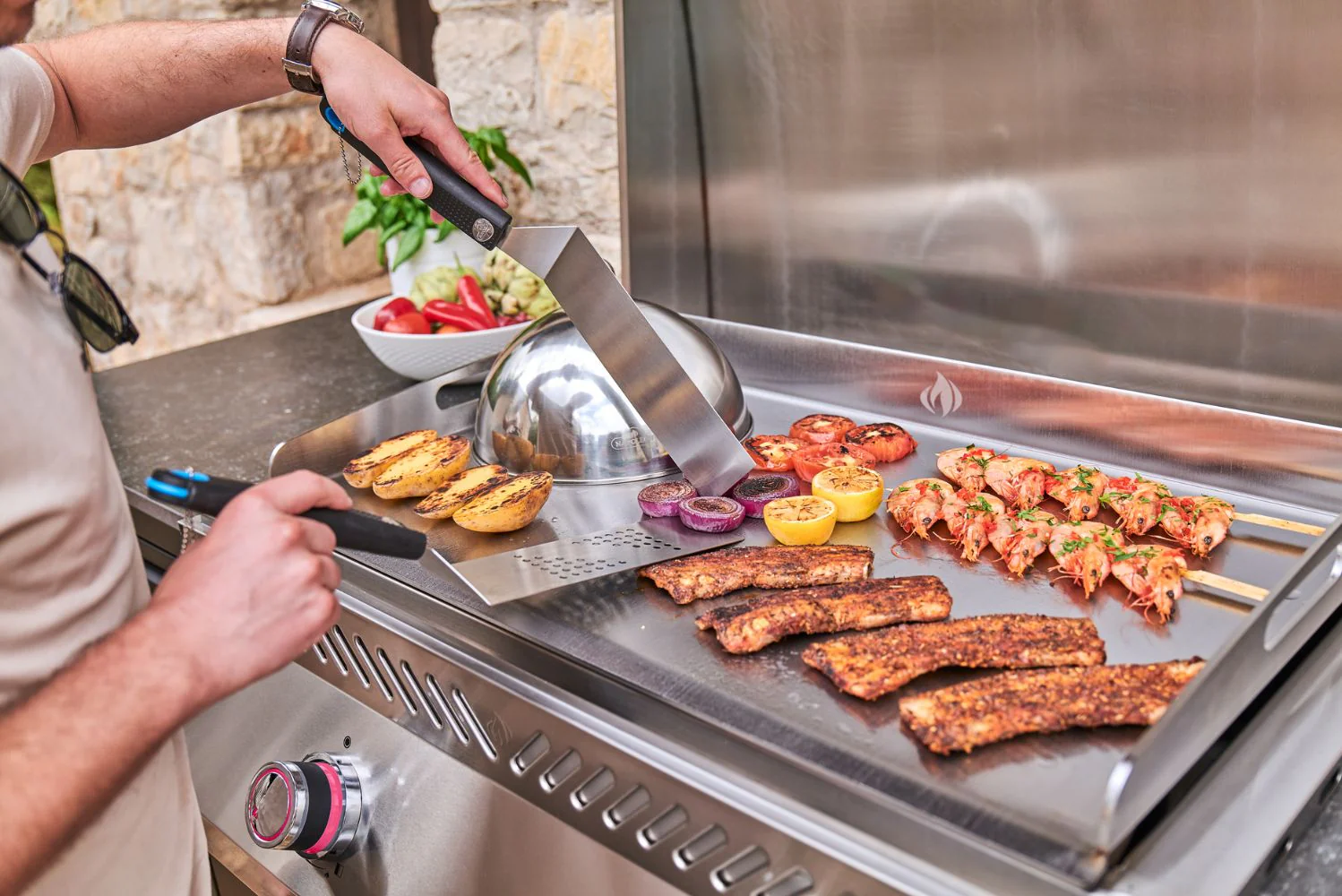 Napoleon Built-In 700 Series 32 Plancha Griddle BBQ - Image 11