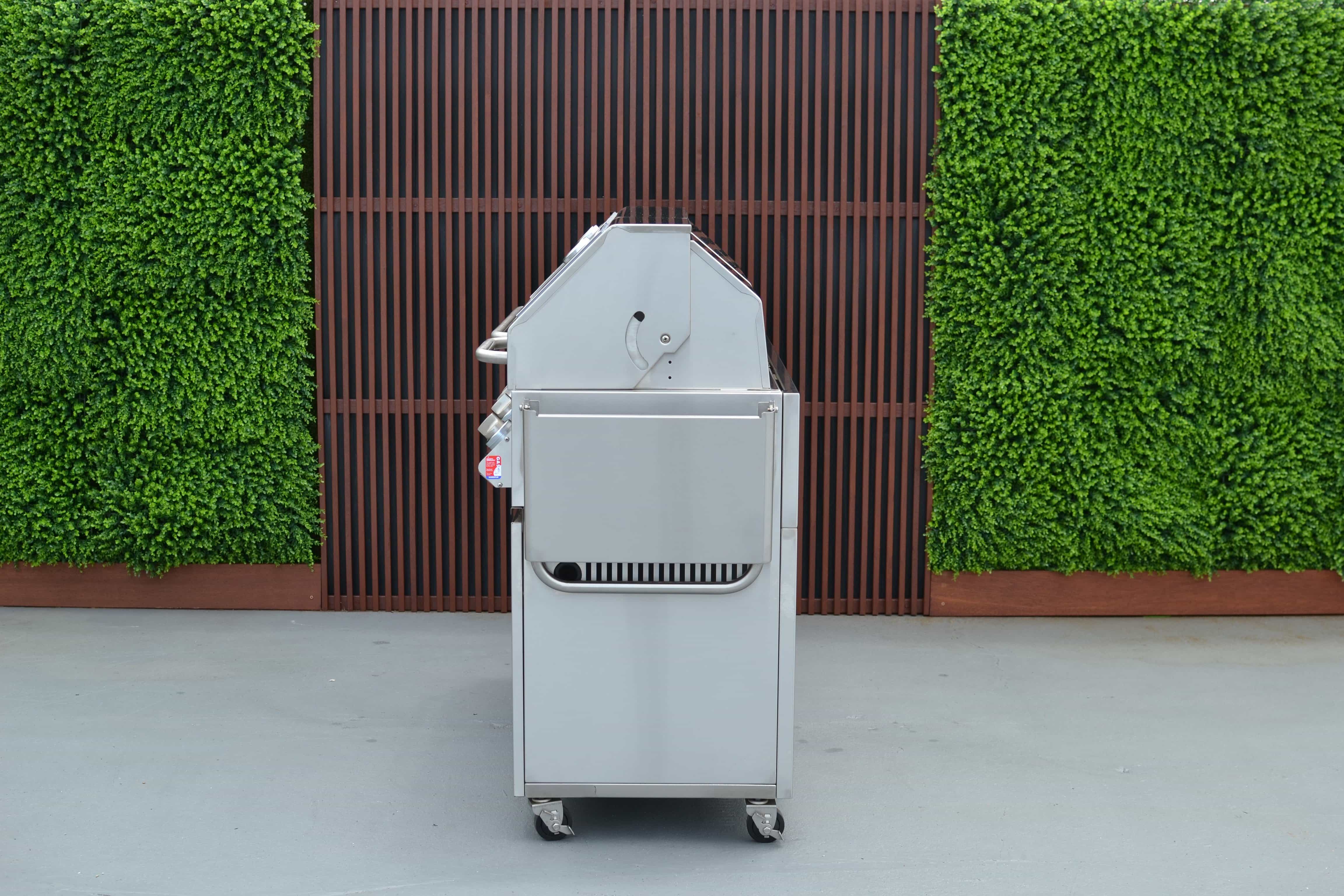 Tucker 5+1 Burner GTR BBQ with Twin Hood - Image 14