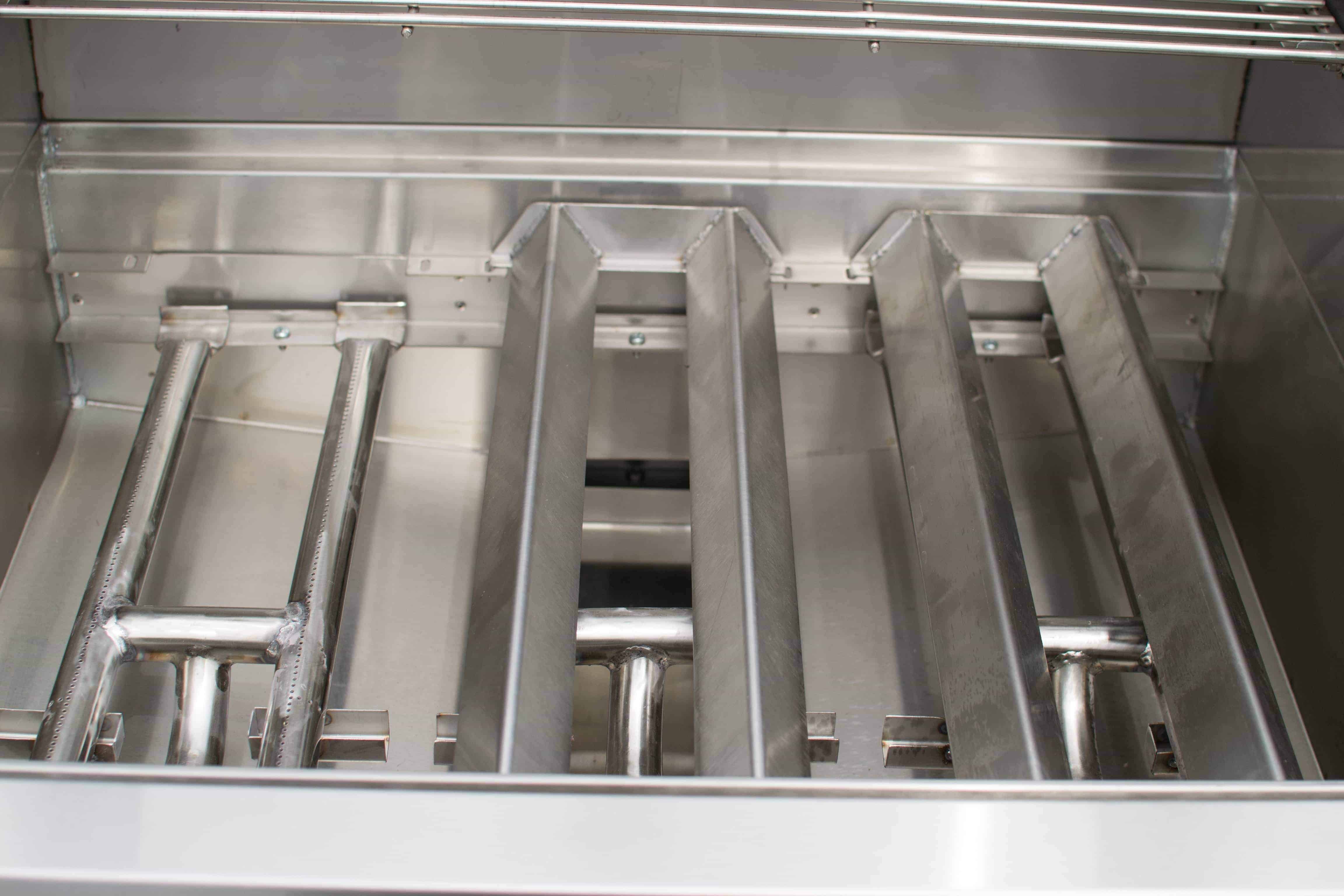 Tucker R Class V8+1 BBQ - Image 12