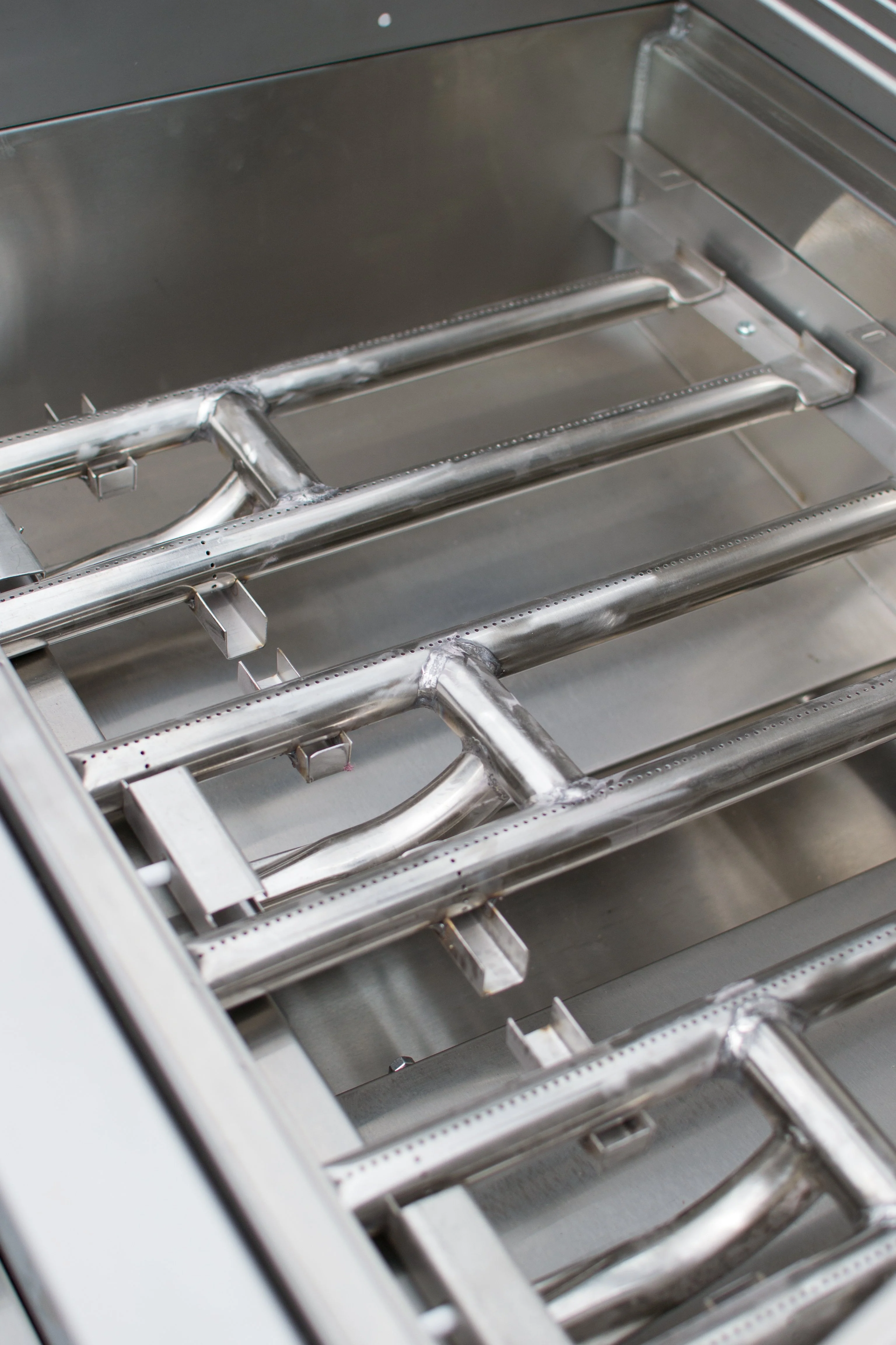 Tucker R Class V10 BBQ - Image 8