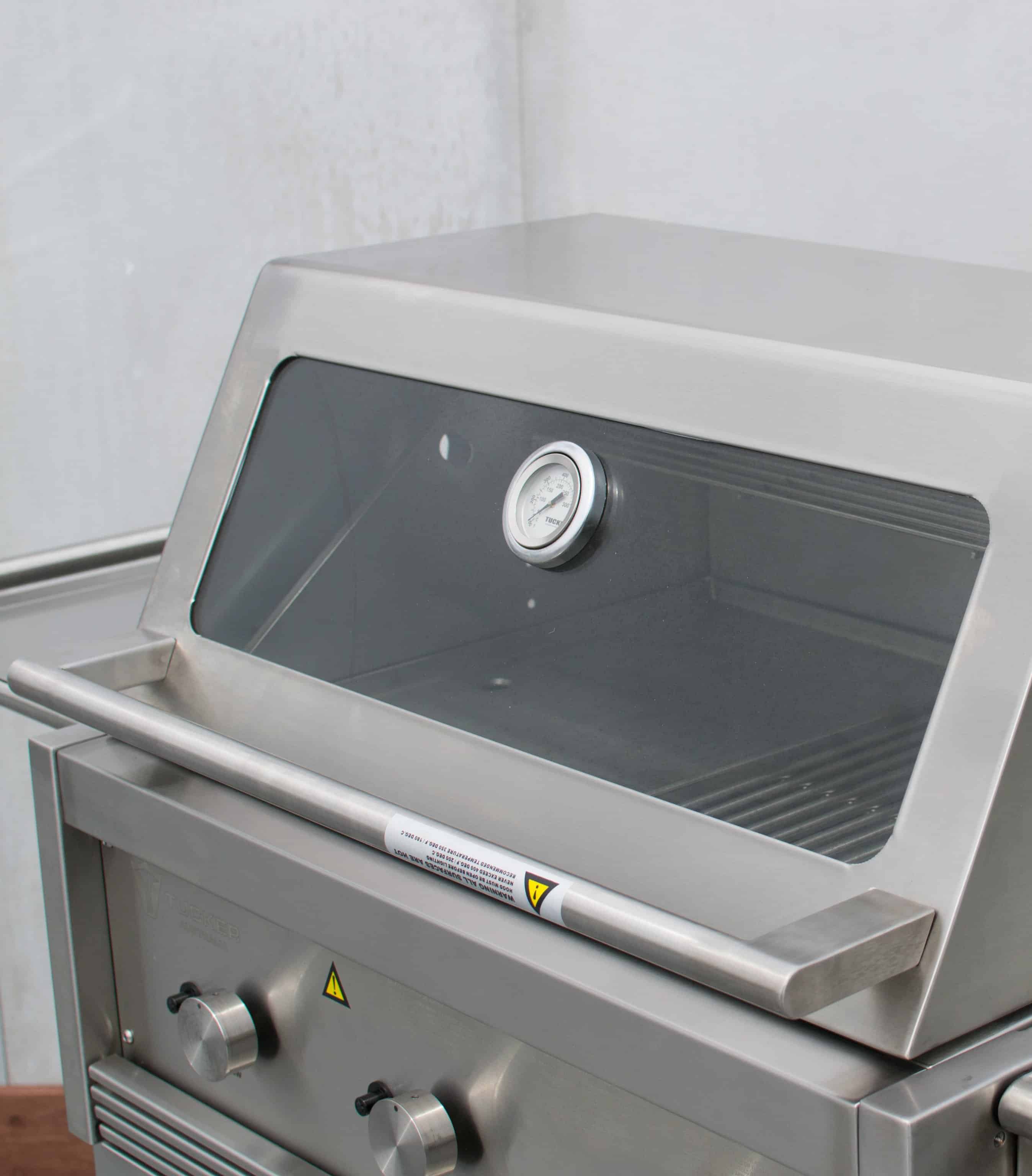 Tucker R Class V8 BBQ - Image 6